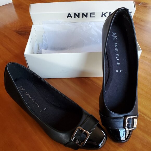 Anne Klein Morgan Low Wedge Slip On Shoe - Black Size 10 - Picture 1 of 6